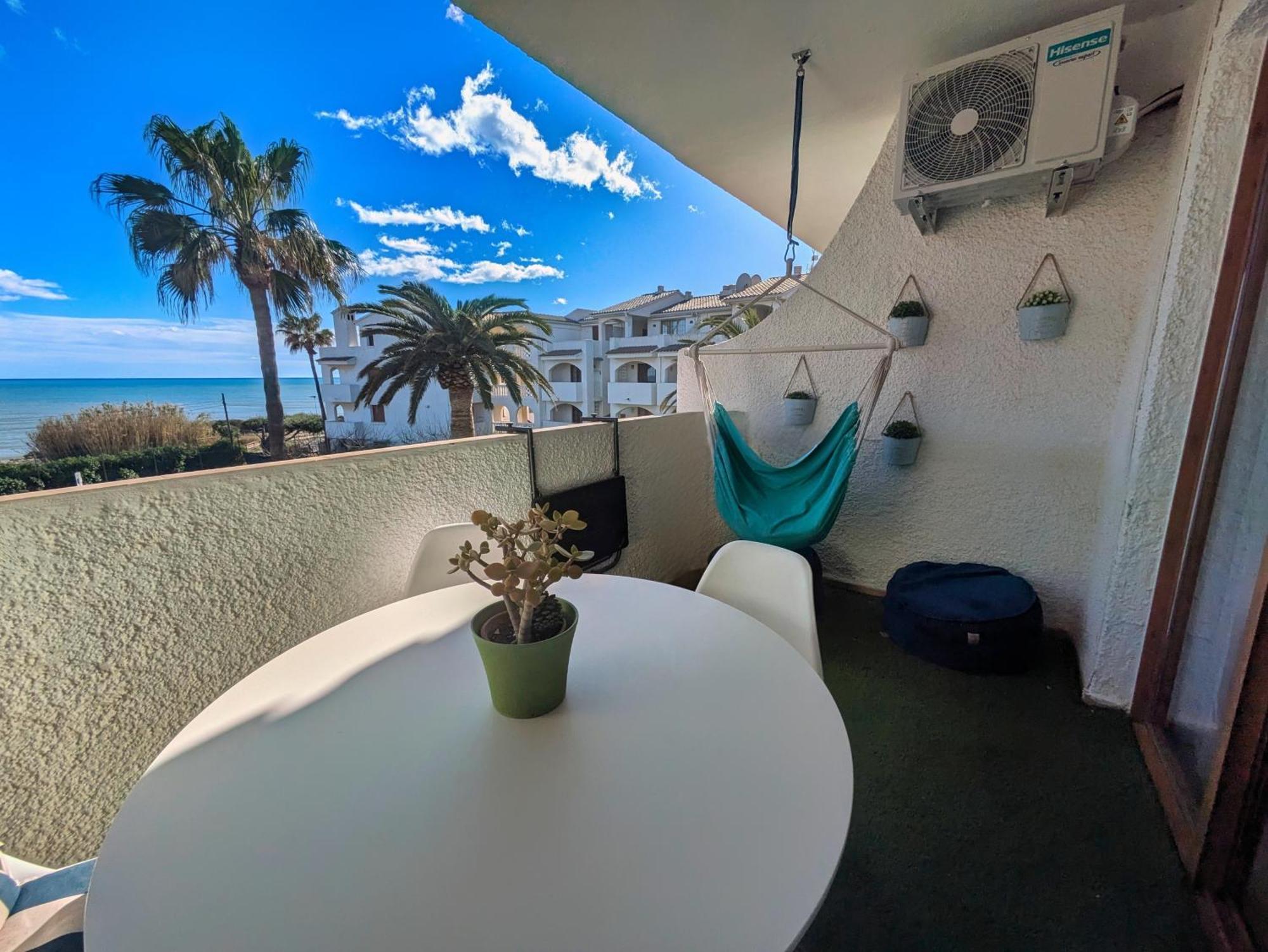 Primera Linea Playa Romana Frontal Al Mar Albert Villas Alcossebre エクステリア 写真